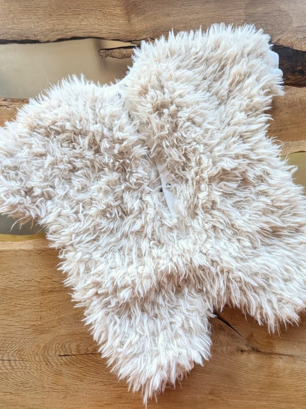 The Animal Observatory TAO 6m fuzzy polar bear suit, the best VGUC